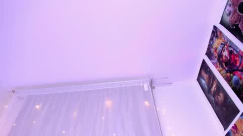 Snapshot of megan_yagami chatting on November 2025 05:18:02 AM Megan online show from November 2025 05:18:02 AM