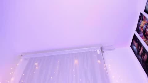 Megan  online show from November 2025 08:12:01 AM