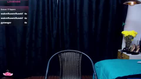 M E G A N   online show from December 2024 07:42:01 AM