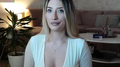 Megan online show from May 2026 07:09:02 PM