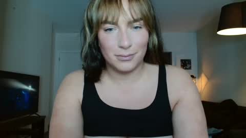 Snapshot of megancox_official chatting on December 2024 08:51:02 PM Megan Cox online show from December 2024 08:51:02 PM