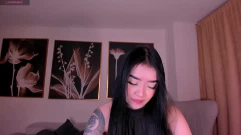 Megan Cross online show from February 2026 04:09:01 AM