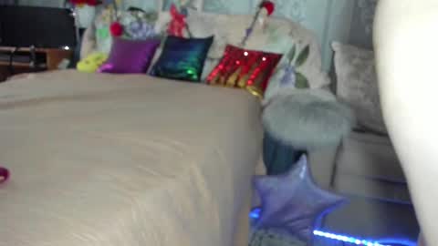 Snapshot of meganfox3325 chatting on November 2025 07:58:01 AM Nicki--------- Welcome to my Room online show from November 2025 07:58:01 AM