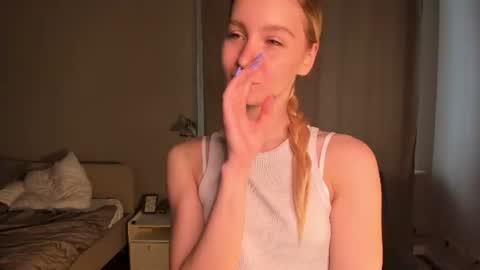 Elly online show from July 2026 08:20:01 AM