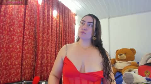 meganhotcurvy online show from July 2026 12:19:02 PM