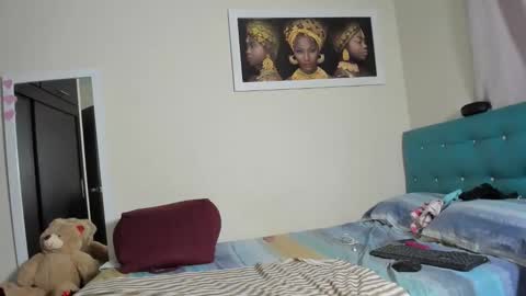 megan        online show from December 2025 04:31:02 AM