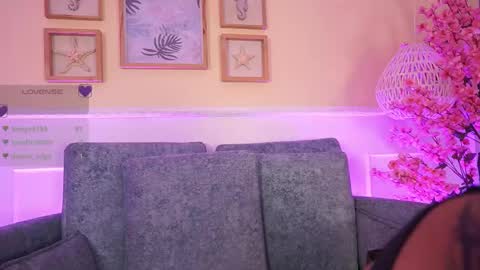 Megan Lowell online show from May 2026 07:08:02 PM