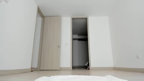 Snapshot of meganmir1 chatting on March 2025 01:37:01 PM meganmir1 online show from March 2025 01:37:01 PM