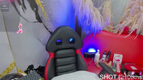 Megan  online show from October 2025 09:02:01 PM