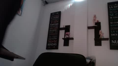 megannixx online show from November 2025 09:59:01 PM