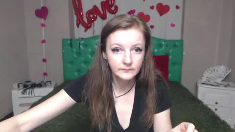MeganPirs online show from May 2026 07:19:01 PM