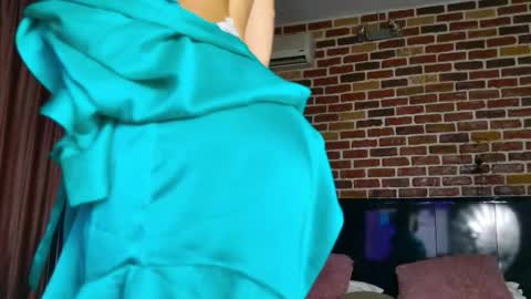 Megan online show from September 2025 05:02:02 AM