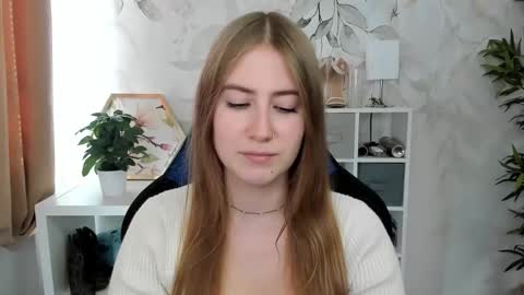 Megan online show from October 2025 12:27:02 PM