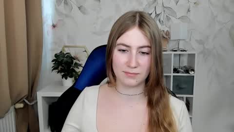 Snapshot of meganx_candy chatting on April 2026 02:23:01 PM Megan online show from April 2026 02:23:01 PM
