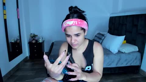 Megan Xue online show from February 2025 03:18:02 AM