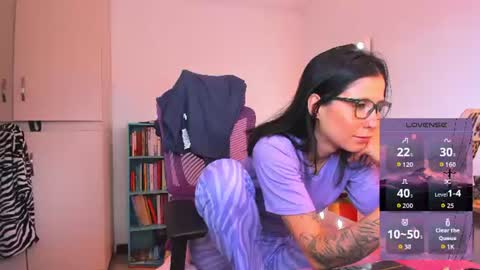 Juli online show from June 2026 03:33:01 PM