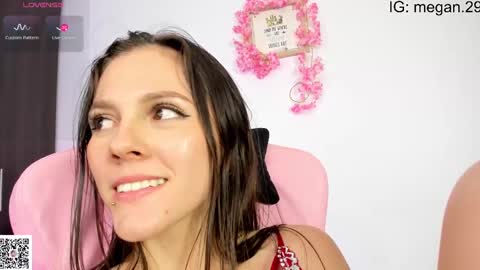 Snapshot of meghan_29x chatting on February 2025 05:19:01 AM MEGHAN online show from February 2025 05:19:01 AM