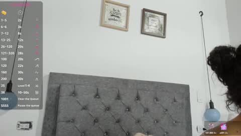 Snapshot of meghan_taylor__ chatting on February 2025 07:41:02 PM Meghan online show from February 2025 07:41:02 PM