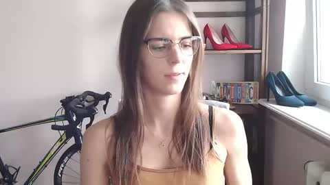 Megi online show from June 2026 01:34:01 PM
