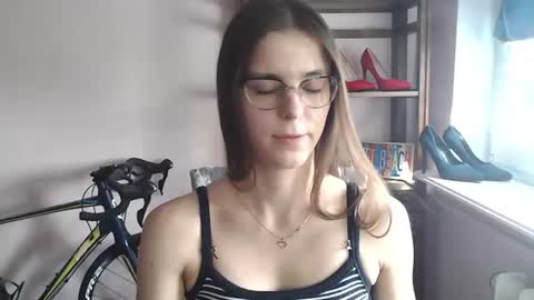 Megi online show from June 2026 01:34:02 PM