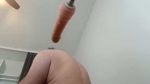 meheriuk68 online show from April 2026 11:27:01 PM