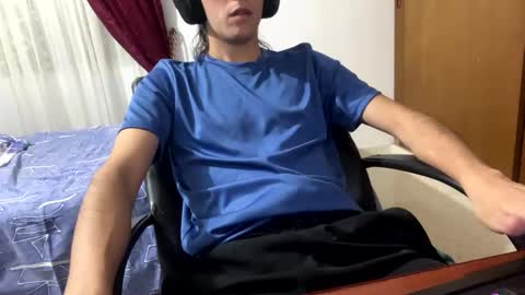 Snapshot of mejiayo chatting on March 2025 09:07:02 PM Mr. Meh online show from March 2025 09:07:02 PM