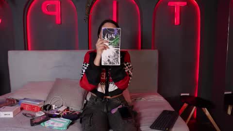 Snapshot of mekari_doll chatting on October 2025 06:18:02 PM Mekari . online show from October 2025 06:18:02 PM