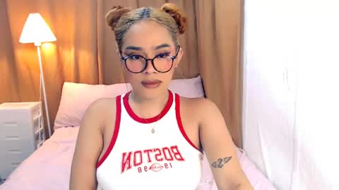 mel_rai14 online show from May 2026 11:49:01 AM