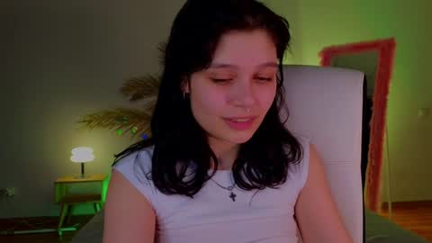 Snapshot of melan1e_ chatting on January 2025 02:42:02 AM mel online show from January 2025 02:42:02 AM