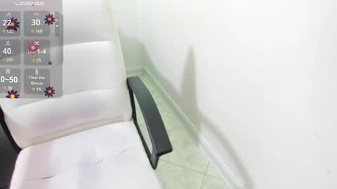 melan_owen online show from December 2024 10:53:02 AM