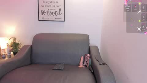 melan_owen online show from September 2025 10:40:01 AM