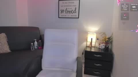 melan_owen online show from October 2025 10:59:02 AM