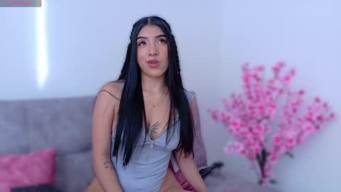 Melanie online show from April 2026 09:10:02 PM