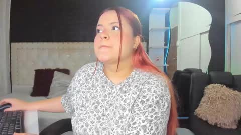 Melanie  online show from March 2025 04:10:01 AM