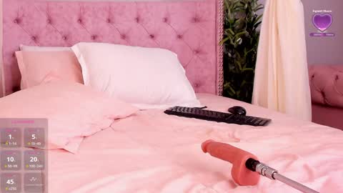 Snapshot of melanie_milleer chatting on January 2025 10:04:02 AM Melanie Miller online show from January 2025 10:04:02 AM