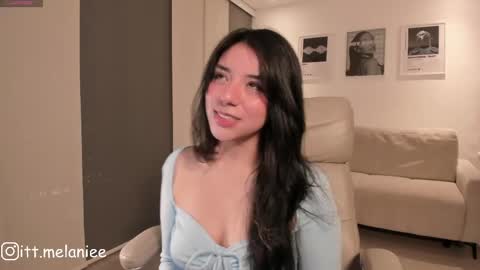 Melanie online show from May 2026 02:08:02 AM