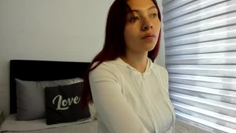 Melanie roux  online show from June 2026 12:39:01 PM
