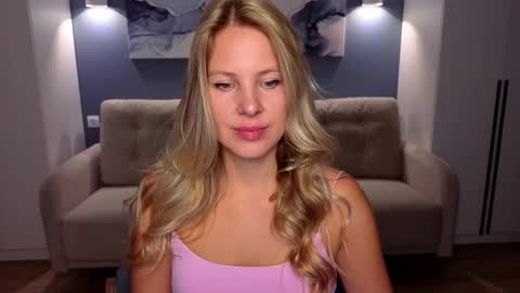 Melanie Bennett online show from September 2025 06:29:02 AM