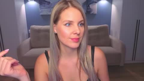 Snapshot of melaniebennett chatting on January 2026 10:08:02 AM Melanie Bennett online show from January 2026 10:08:02 AM