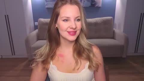 Snapshot of melaniebennett chatting on February 2026 06:19:02 AM Melanie Bennett online show from February 2026 06:19:02 AM