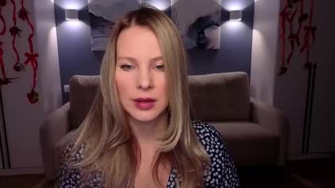 Snapshot of melaniebennett chatting on February 2026 06:09:01 AM Melanie Bennett online show from February 2026 06:09:01 AM