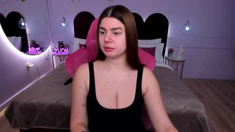 Melanie online show from February 2026 06:12:02 AM