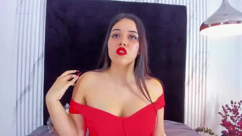 Melaniecooper online show from January 2025 11:06:02 PM