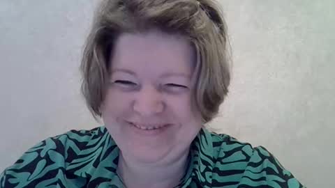 Snapshot of melaniefeys chatting on May 2026 07:03:01 AM melaniefeys online show from May 2026 07:03:01 AM