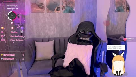 Snapshot of melaniehudson_ chatting on December 2024 01:32:01 AM Melanie online show from December 2024 01:32:01 AM