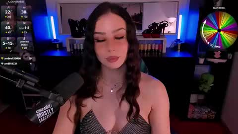 Melanie  online show from November 2025 05:34:02 PM