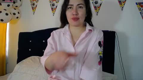 Melanie Parker online show from July 2026 03:15:01 PM