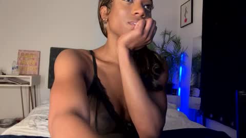 Snapshot of melaninmelanix chatting on May 2026 05:46:02 AM melaninmelanix online show from May 2026 05:46:02 AM