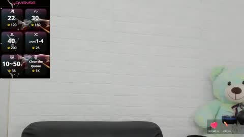 melannie roses online show from May 2026 03:09:02 PM