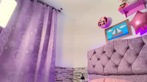 Snapshot of melannytaylor_1 chatting on January 2025 07:57:01 AM Melanny taylor online show from January 2025 07:57:01 AM